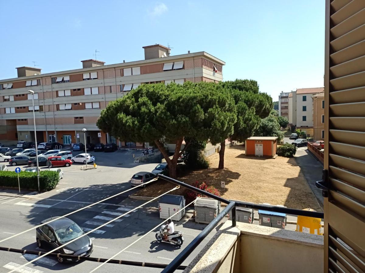 Casa Ilanfra - Appartamenti Gabbiano, Farfalla E Stella Marina 피옴비노 외부 사진