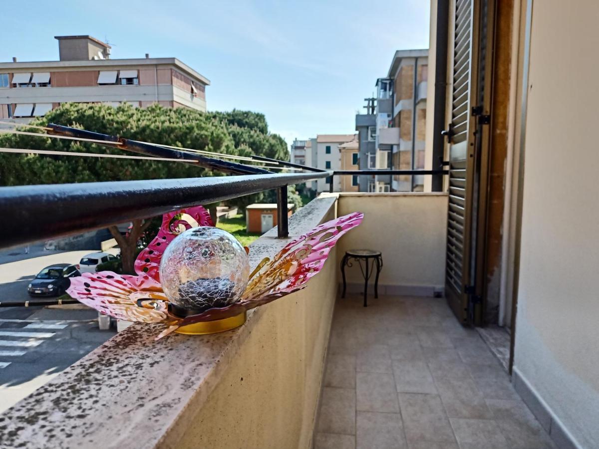 Casa Ilanfra - Appartamenti Gabbiano, Farfalla E Stella Marina 피옴비노 외부 사진