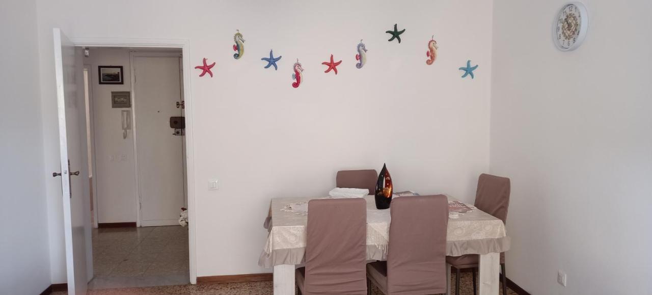 Casa Ilanfra - Appartamenti Gabbiano, Farfalla E Stella Marina 피옴비노 외부 사진
