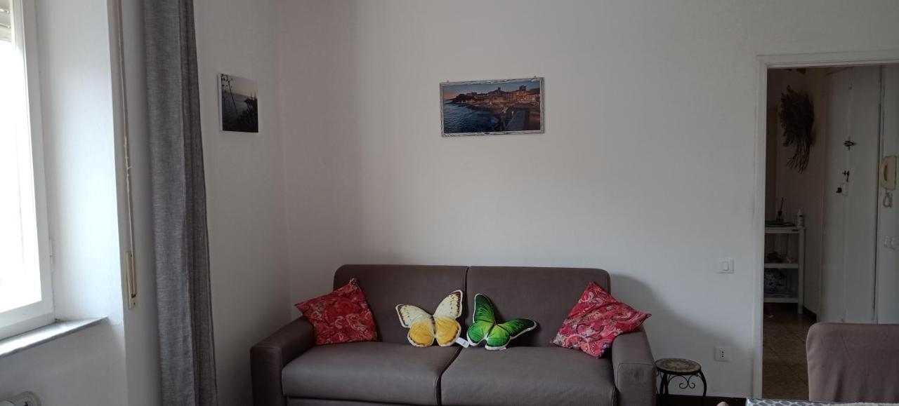 Casa Ilanfra - Appartamenti Gabbiano, Farfalla E Stella Marina 피옴비노 외부 사진